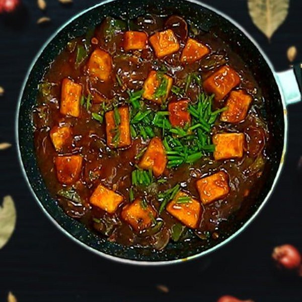 Chilli Paneer (Gravy)